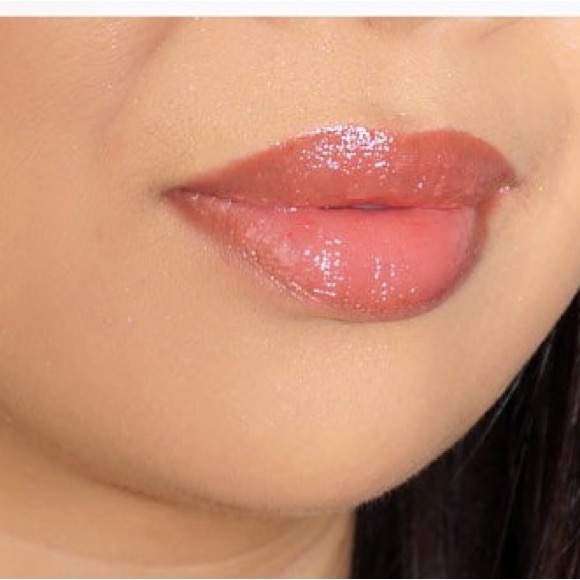 Yves St Laurent Volupte Color Balm- Spy On Me Nude (#4) - Picture 3 of 3